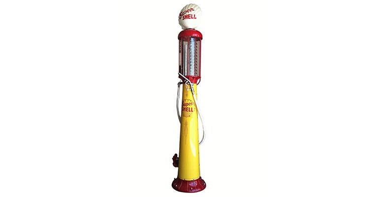 Lot# 6385 - 1920's Wayne 519 Visible Gas Pump immaculately restored in Shell regalia by McLaren Classic Restorations.